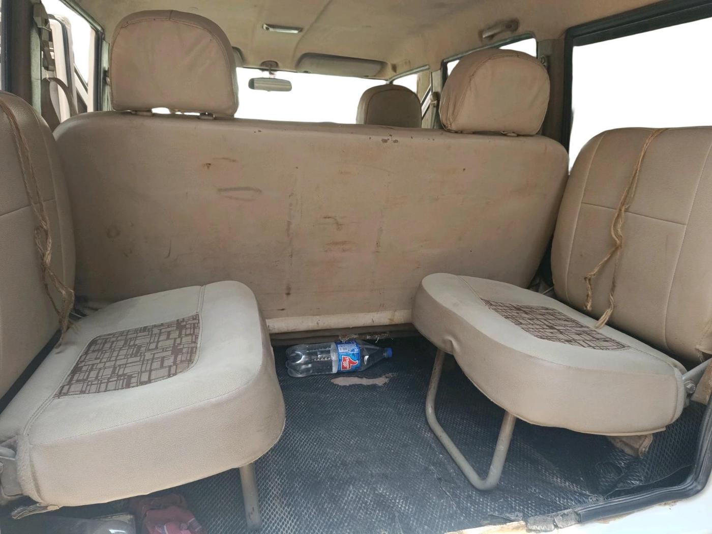 2016 Mahindra Bolero ZLX BS-III, Diesel, Manual, 1,82,878 km, interior