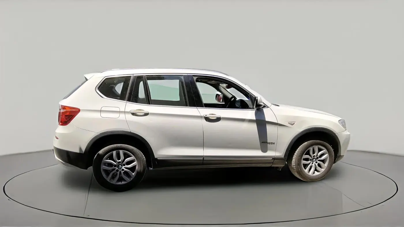 2013 BMW X3 XDRIVE 20D, Diesel, Automatic, 1,76,845 km, exterior