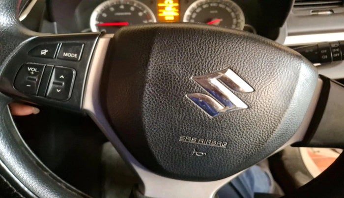 2011 Maruti Swift ZXI, Petrol, Manual, 94,346 km, interior