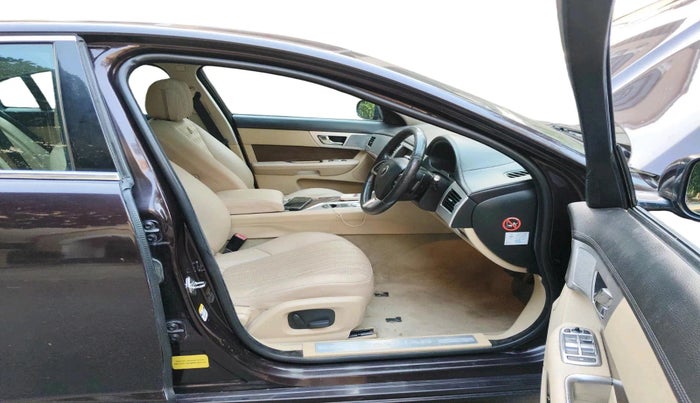 2013 Jaguar XF 2.2 DIESEL LUXURY, Diesel, Automatic, 74,753 km, interior