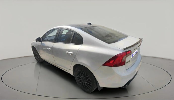 2018 Volvo S60 Momentum D4, Diesel, Automatic, 90,163 km, exterior