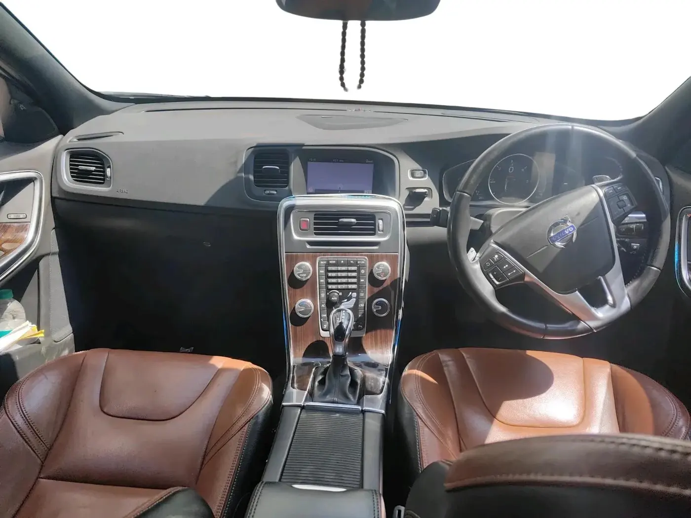 2018 Volvo S60 Momentum D4, Diesel, Automatic, 90,163 km, interior