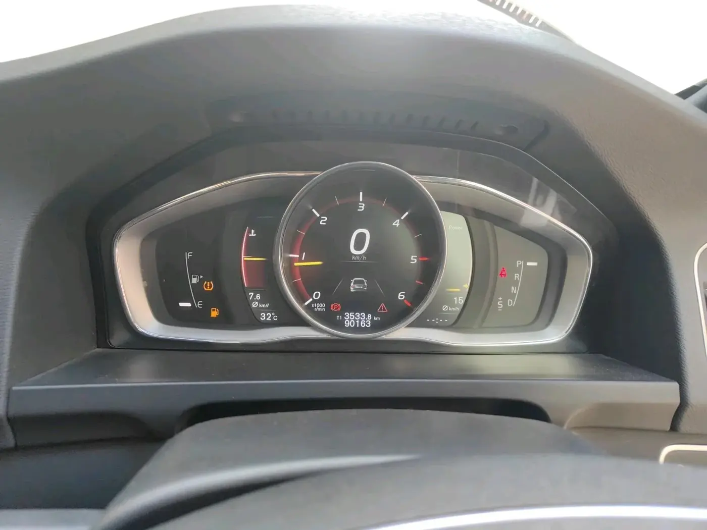 2018 Volvo S60 Momentum D4, Diesel, Automatic, 90,163 km, interior
