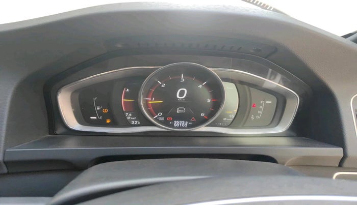 2018 Volvo S60 Momentum D4, Diesel, Automatic, 90,163 km, interior