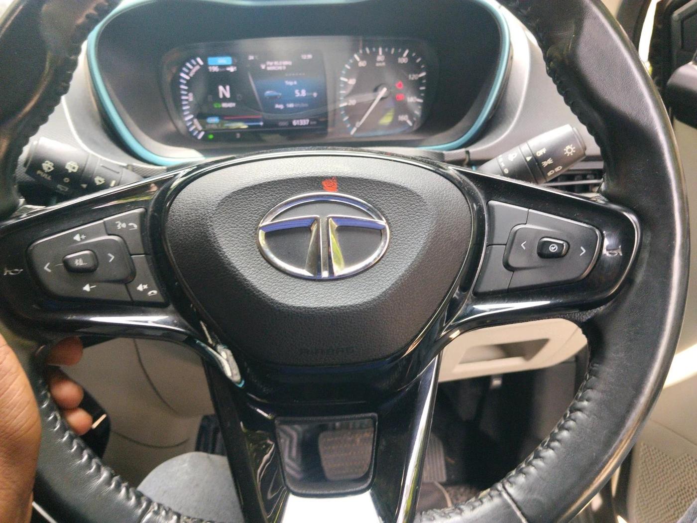 2022 Tata NEXON EV XZ PLUS, Electric, Automatic, 61,337 km, interior
