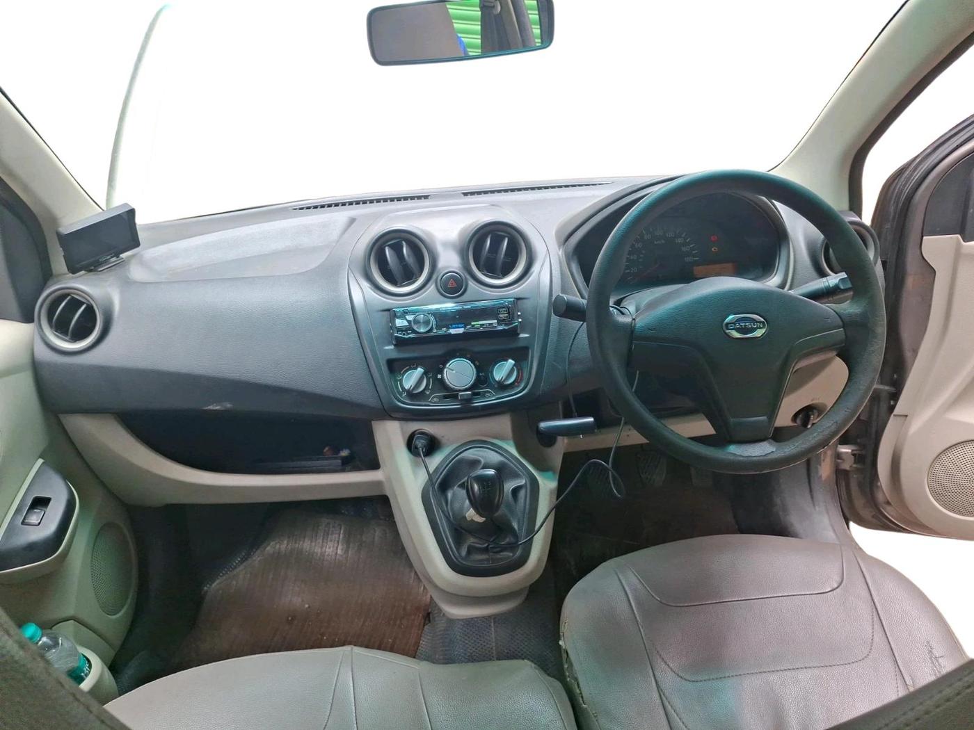 2017 Datsun Go Plus T, Petrol, Manual, 1,42,188 km, interior