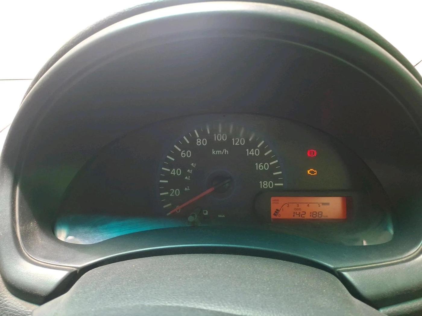 2017 Datsun Go Plus T, Petrol, Manual, 1,42,188 km, interior