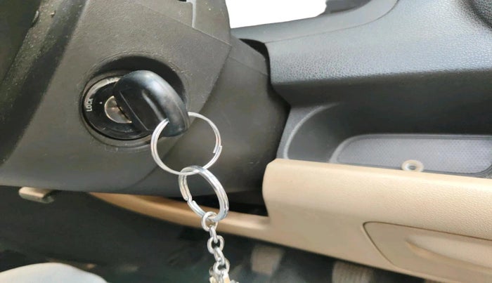 2015 Chevrolet Sail 1.2 LS ABS, Petrol, Manual, 69,655 km, interior