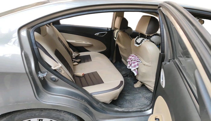 2015 Chevrolet Sail 1.2 LS ABS, Petrol, Manual, 69,655 km, interior