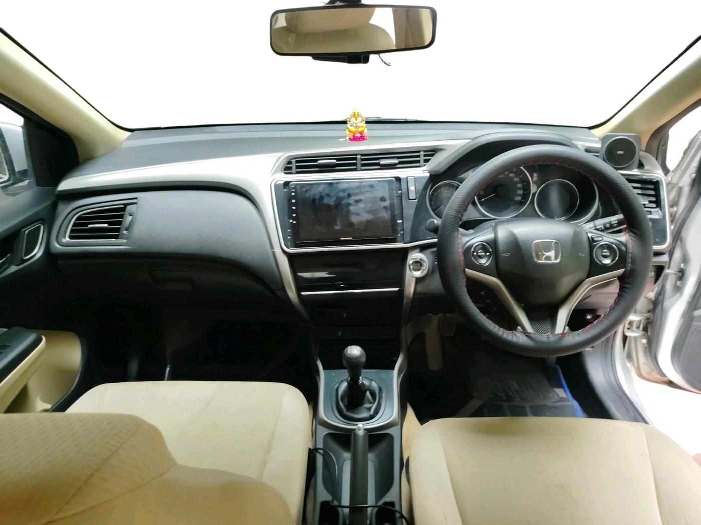 2017 Honda City 1.5L I-VTEC V MT, Petrol, Manual, 67,093 km, interior