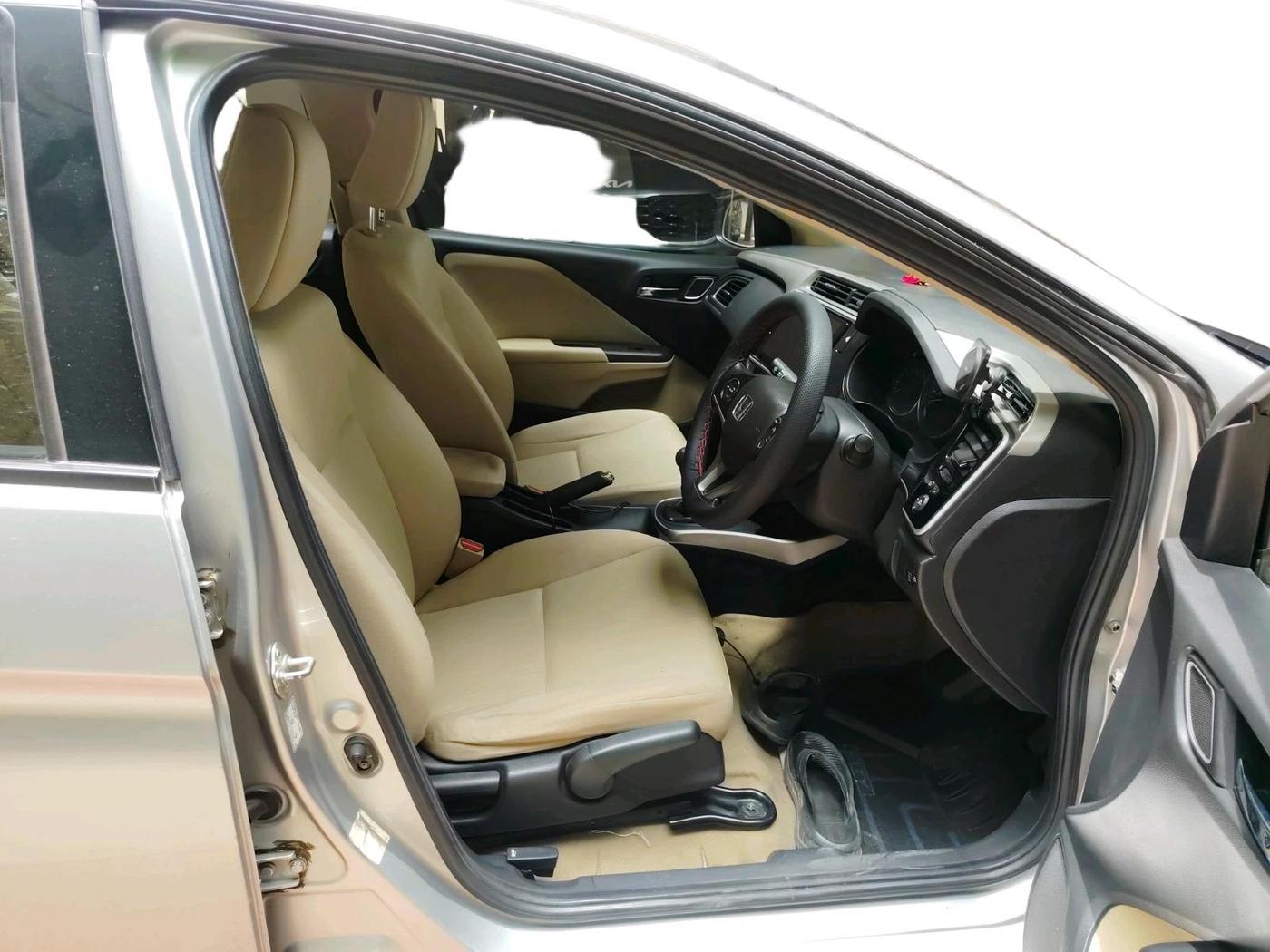 2017 Honda City 1.5L I-VTEC V MT, Petrol, Manual, 67,093 km, interior