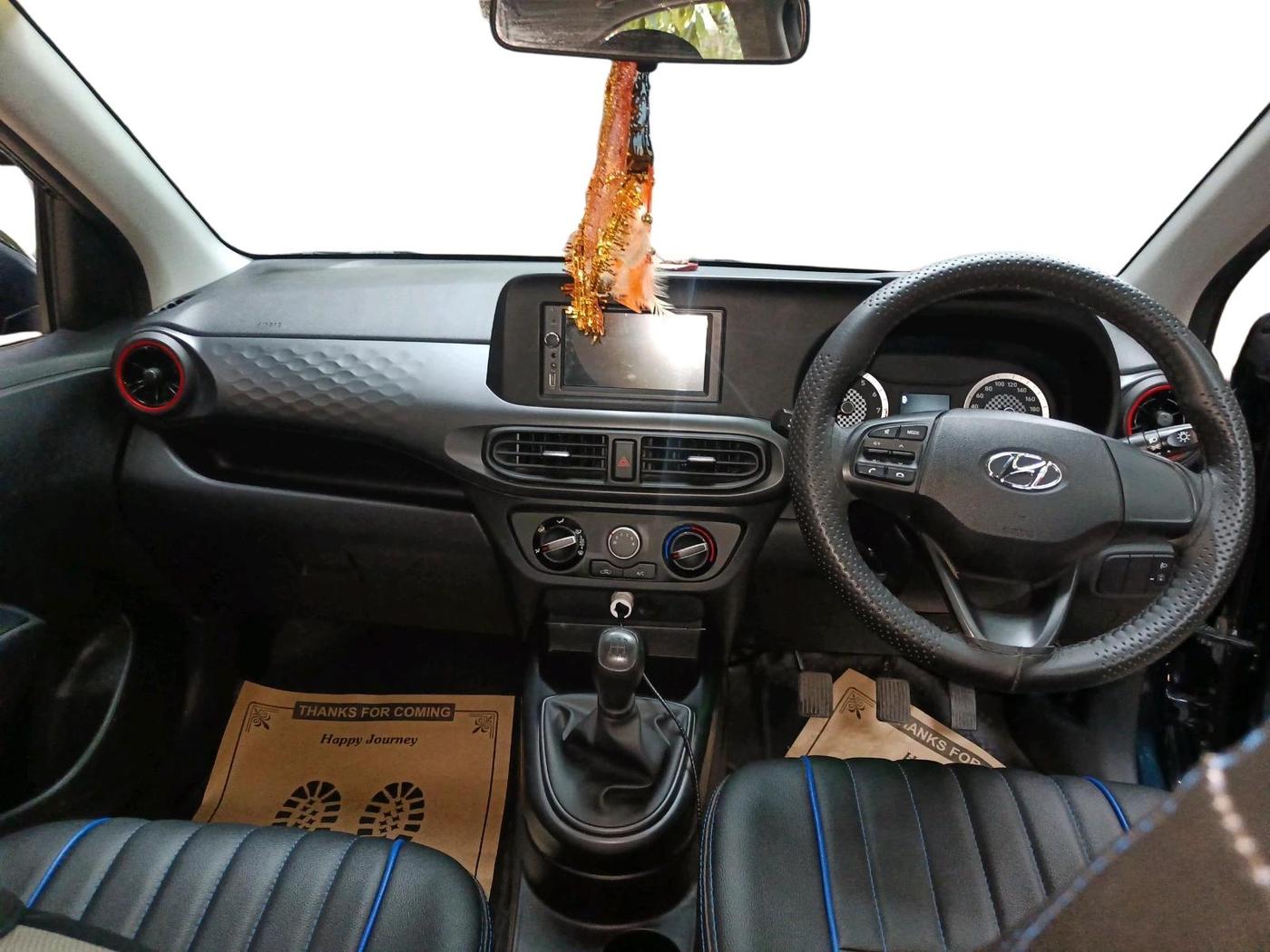 2022 Hyundai GRAND I10 NIOS MAGNA CORPORATE EDITION 1.2 KAPPA VTVT, Petrol, Manual, 7,214 km, interior