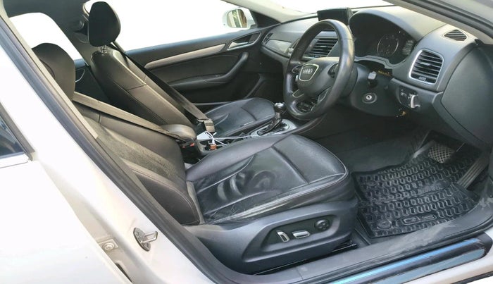 2017 Audi Q3 35 TDI Quattro, Diesel, Automatic, 93,952 km, interior