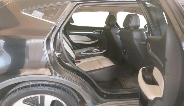 2023 MG ZS EV EXCLUSIVE ICONIC IVORY, Electric, Automatic, 1,02,693 km, interior