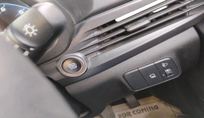 2021 Hyundai NEW I20 ASTA 1.2 MT, Petrol, Manual, 75,883 km, interior