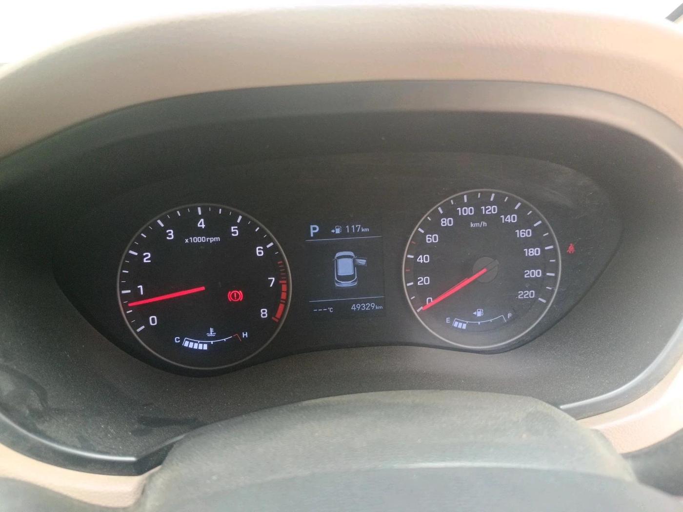 2019 Hyundai Elite i20 ASTA (O) CVT, Petrol, Automatic, 49,329 km, interior