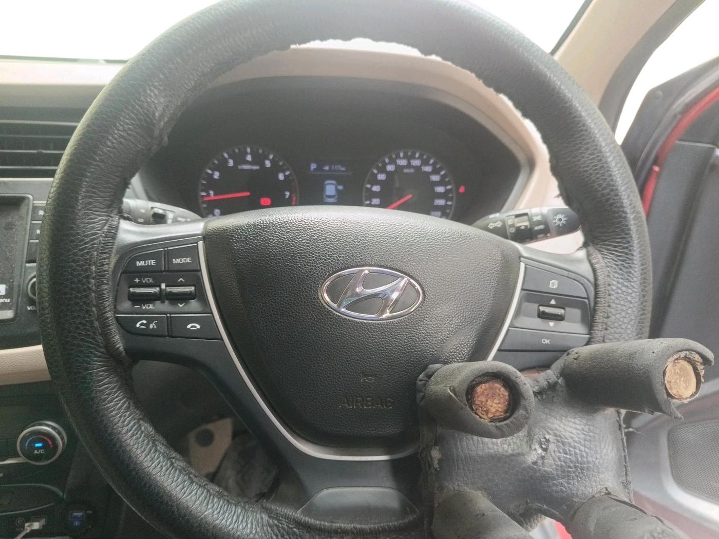 2019 Hyundai Elite i20 ASTA (O) CVT, Petrol, Automatic, 49,329 km, interior