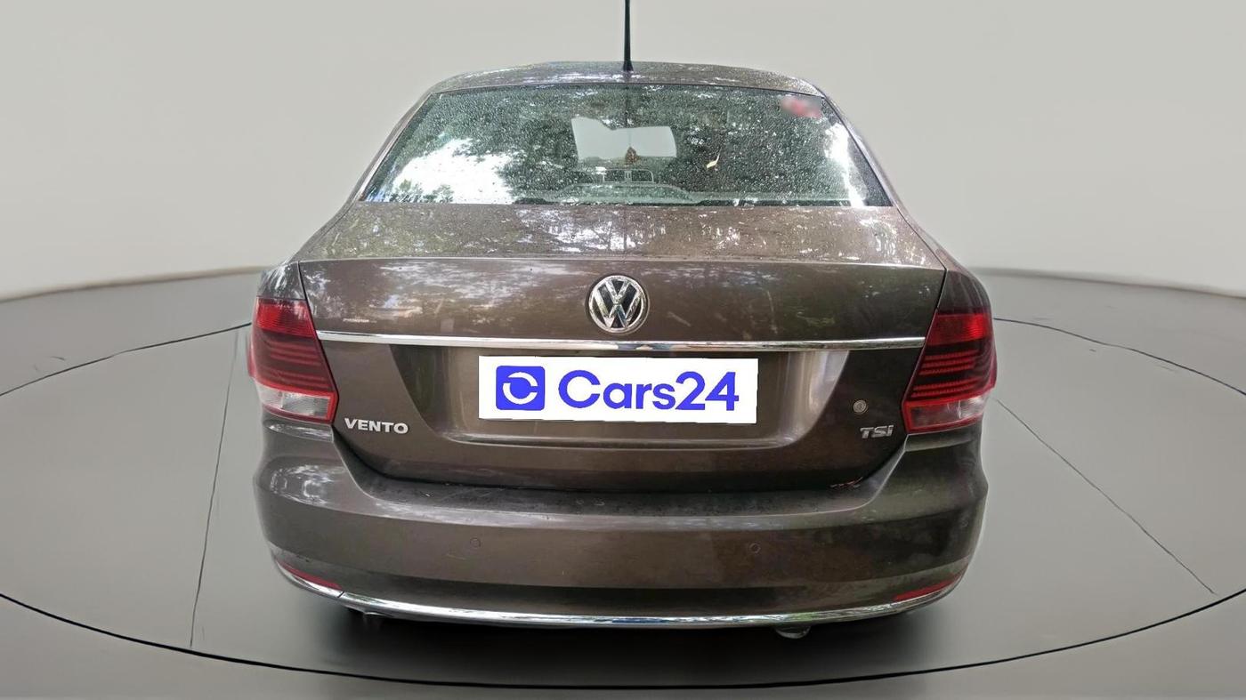 2017 Volkswagen Vento HIGHLINE PETROL AT, Petrol, Automatic, 1,02,879 km, exterior