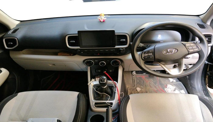 2022 Hyundai VENUE S (O) 1.0 TURBO IMT, Petrol, Manual, 16,960 km, interior