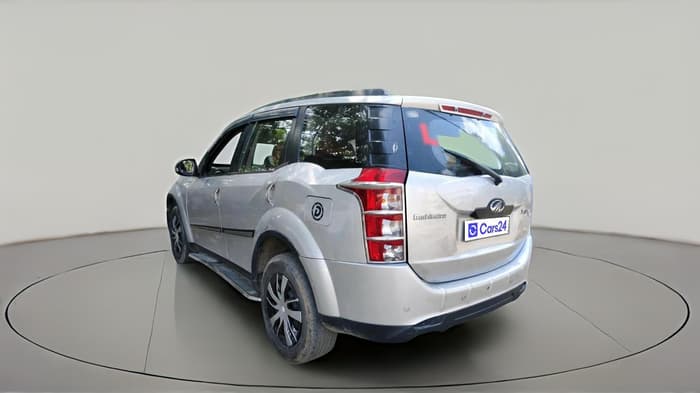 2014 Mahindra XUV500 W6, Diesel, Manual, 1,38,780 km, exterior