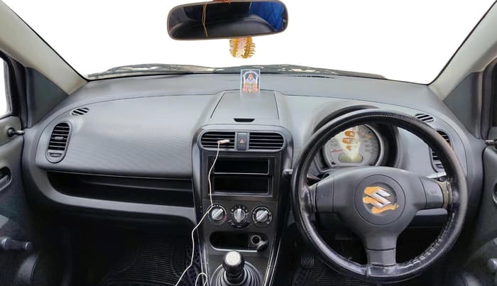 2013 Maruti Ritz LXI, Petrol, Manual, 1,46,532 km, interior