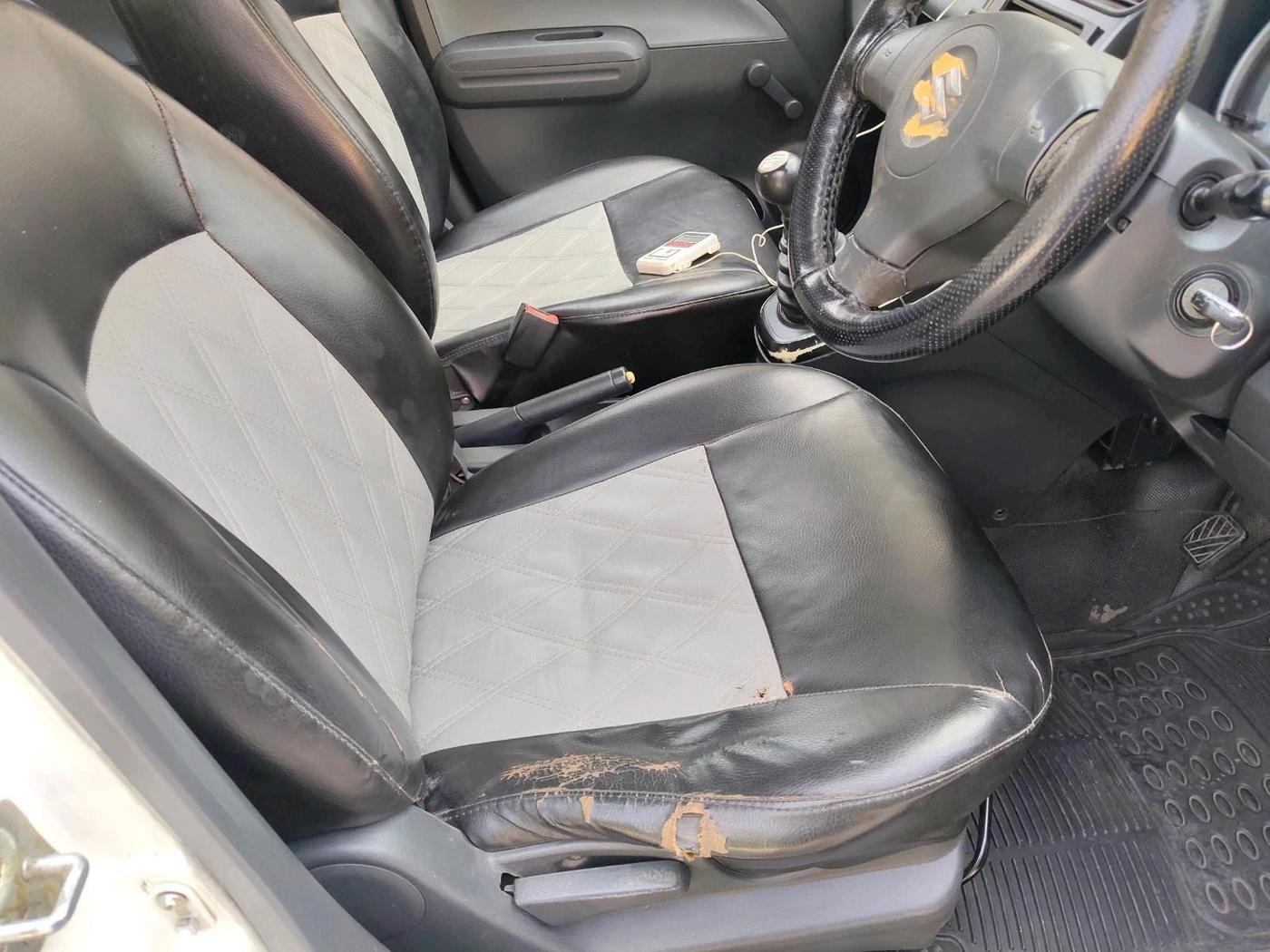 2013 Maruti Ritz LXI, Petrol, Manual, 1,46,532 km, interior