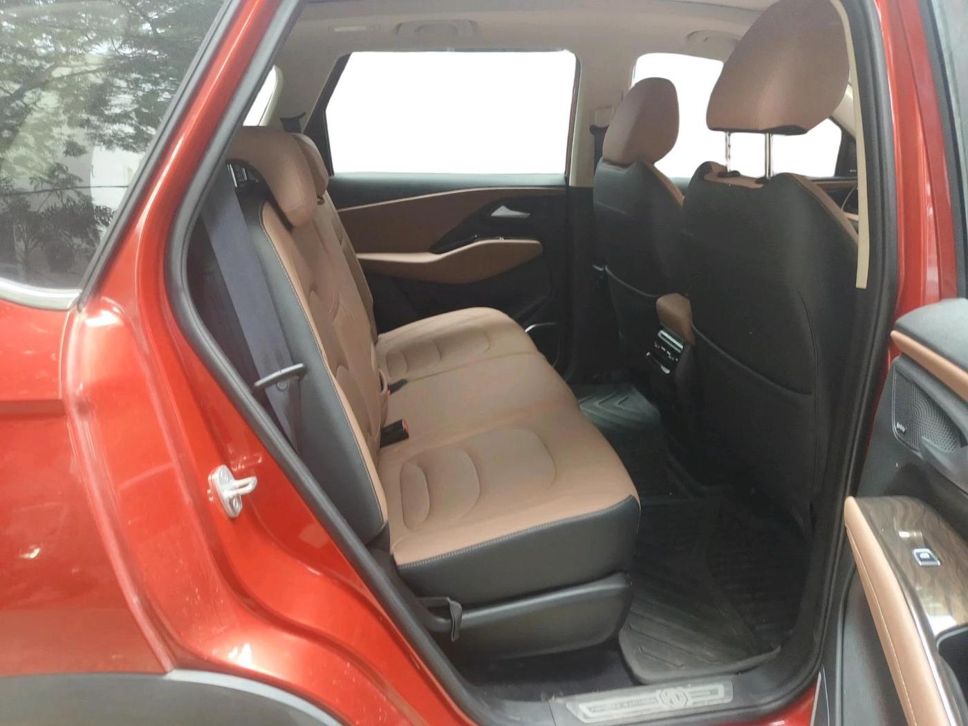 2023 MG HECTOR PLUS SAVVY PRO 1.5 TURBO CVT 7 STR, Petrol, Automatic, 5,084 km, interior