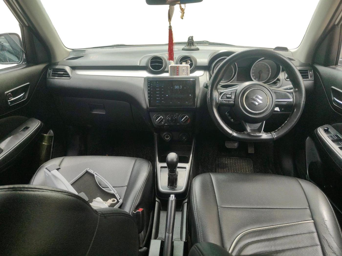 2018 Maruti Swift VDI AMT, Diesel, Automatic, 1,12,219 km, interior