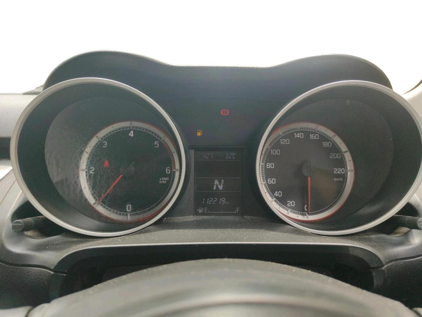 2018 Maruti Swift VDI AMT, Diesel, Automatic, 1,12,219 km, interior