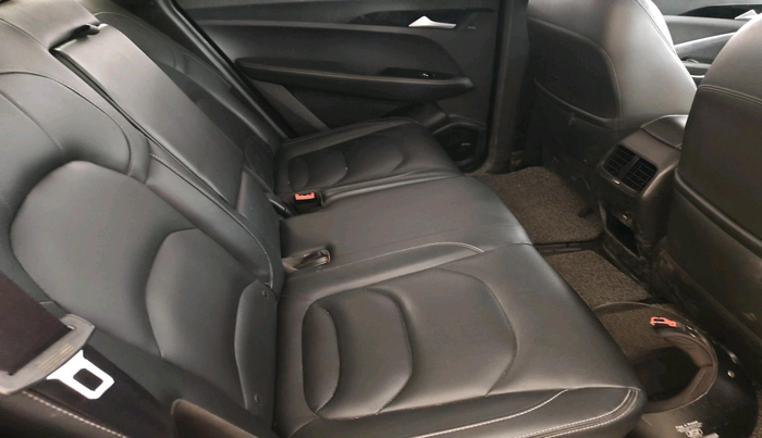 2020 MG HECTOR SHARP 2.0 DIESEL, Diesel, Manual, 1,10,475 km, interior