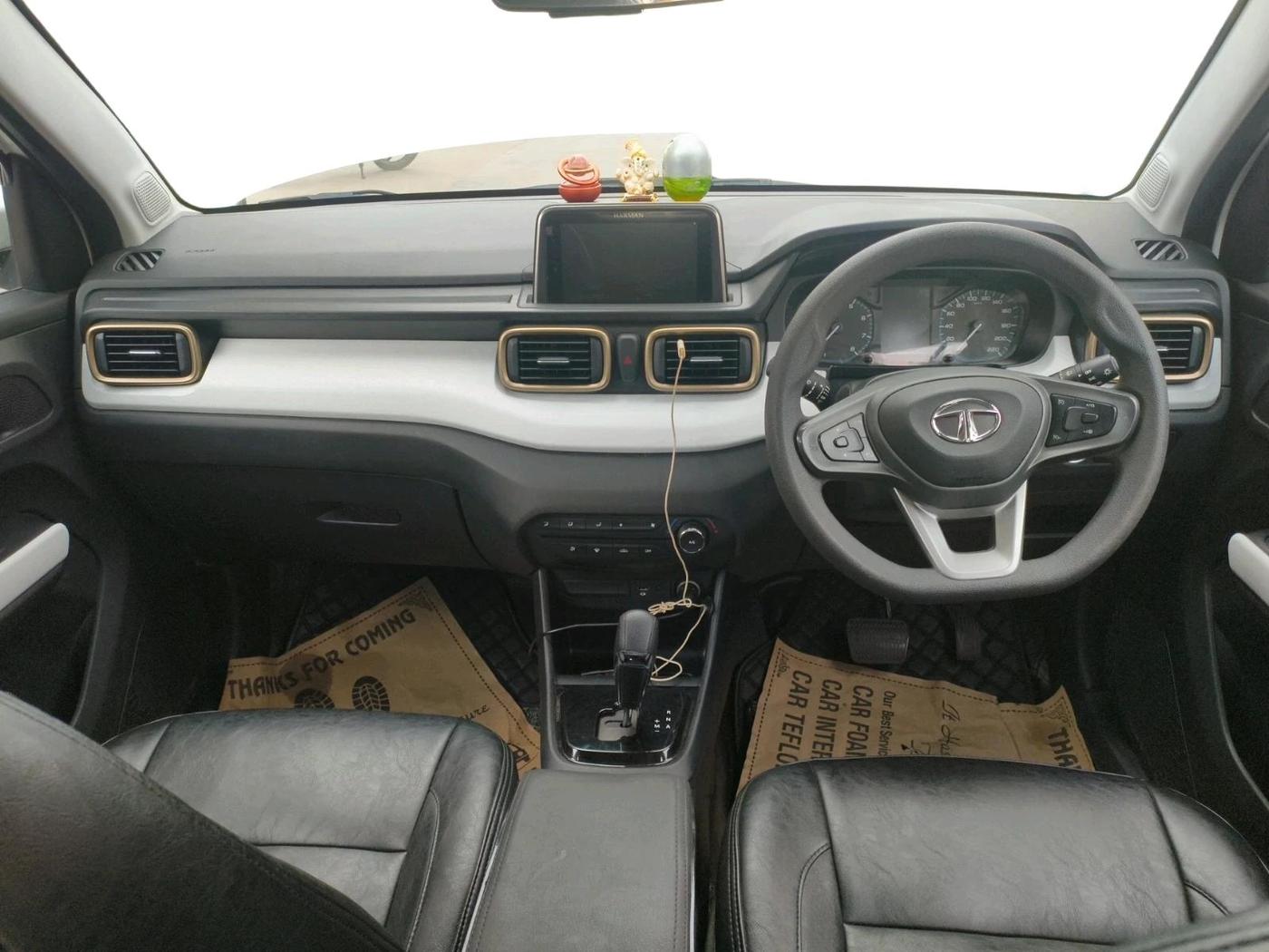 2022 Tata PUNCH ACCOMPLISHED AMT, Petrol, Automatic, 39,642 km, interior