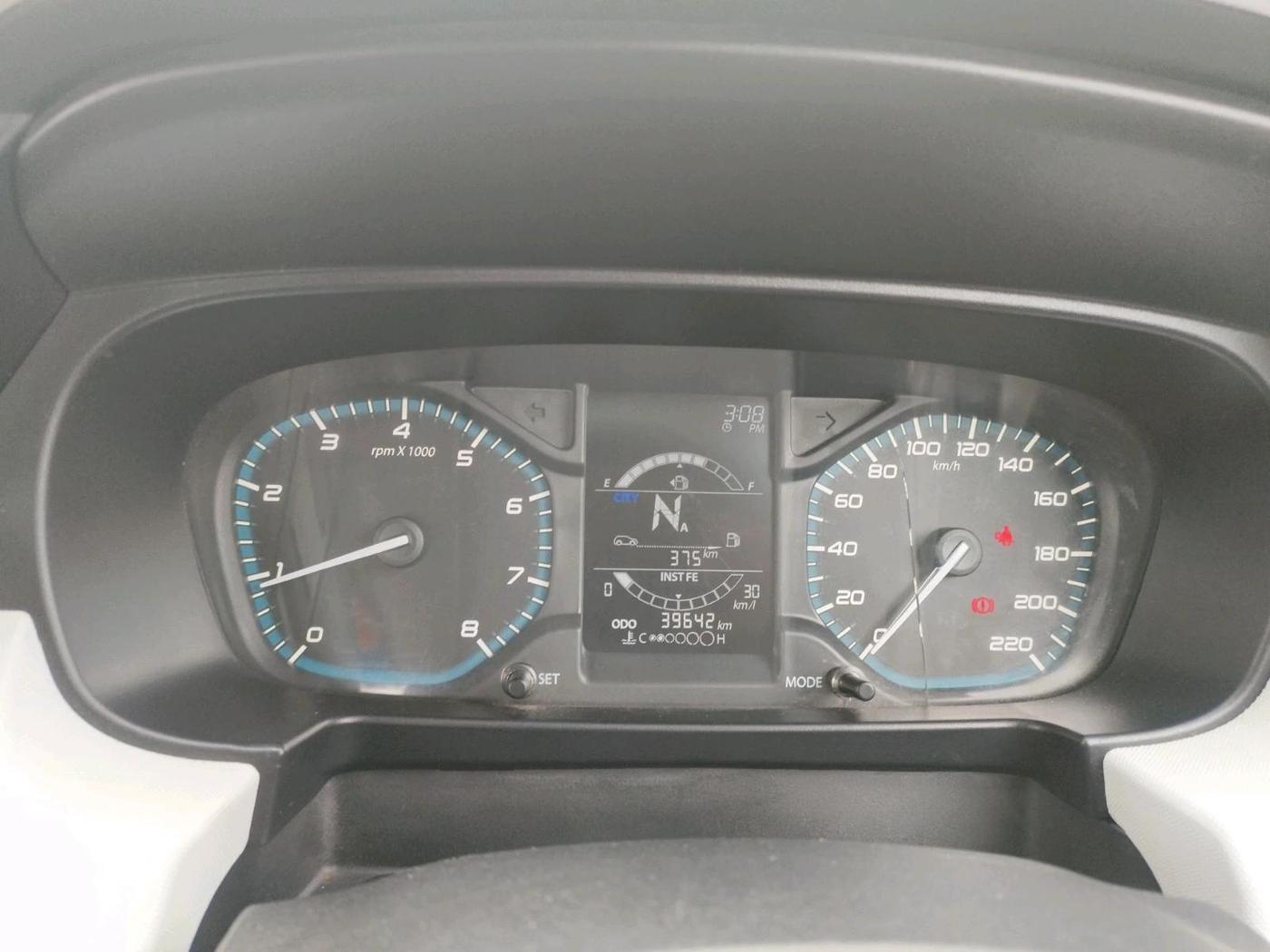 2022 Tata PUNCH ACCOMPLISHED AMT, Petrol, Automatic, 39,642 km, interior