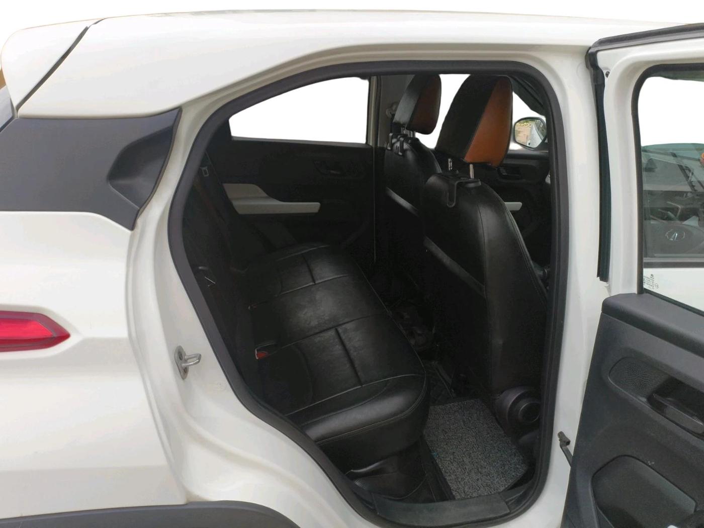 2022 Tata PUNCH ACCOMPLISHED AMT, Petrol, Automatic, 39,642 km, interior