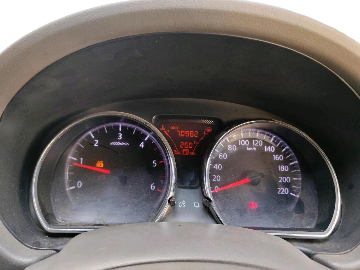 2012 Nissan Sunny XV DIESEL, Diesel, Manual, 70,982 km, interior