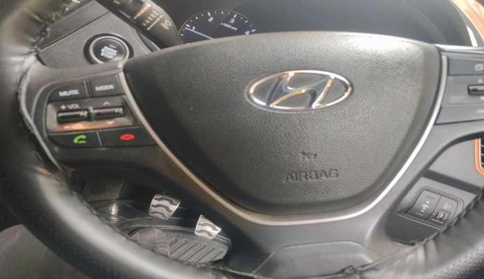 2016 Hyundai i20 Active 1.4 SX, Diesel, Manual, 1,19,056 km, interior