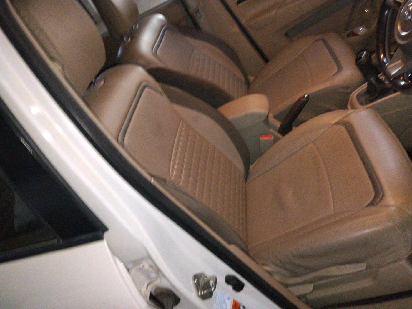2023 Maruti Ertiga ZXI+ SHVS, Petrol, Manual, 69,067 km, interior