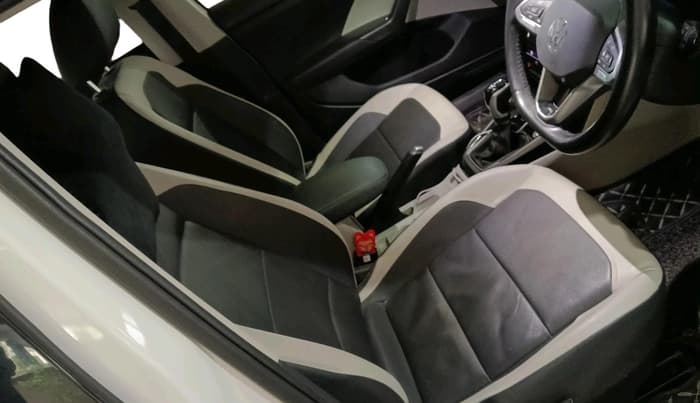 2023 Volkswagen TAIGUN TOPLINE 1.0 TSI AT, Petrol, Automatic, 47,378 km, interior