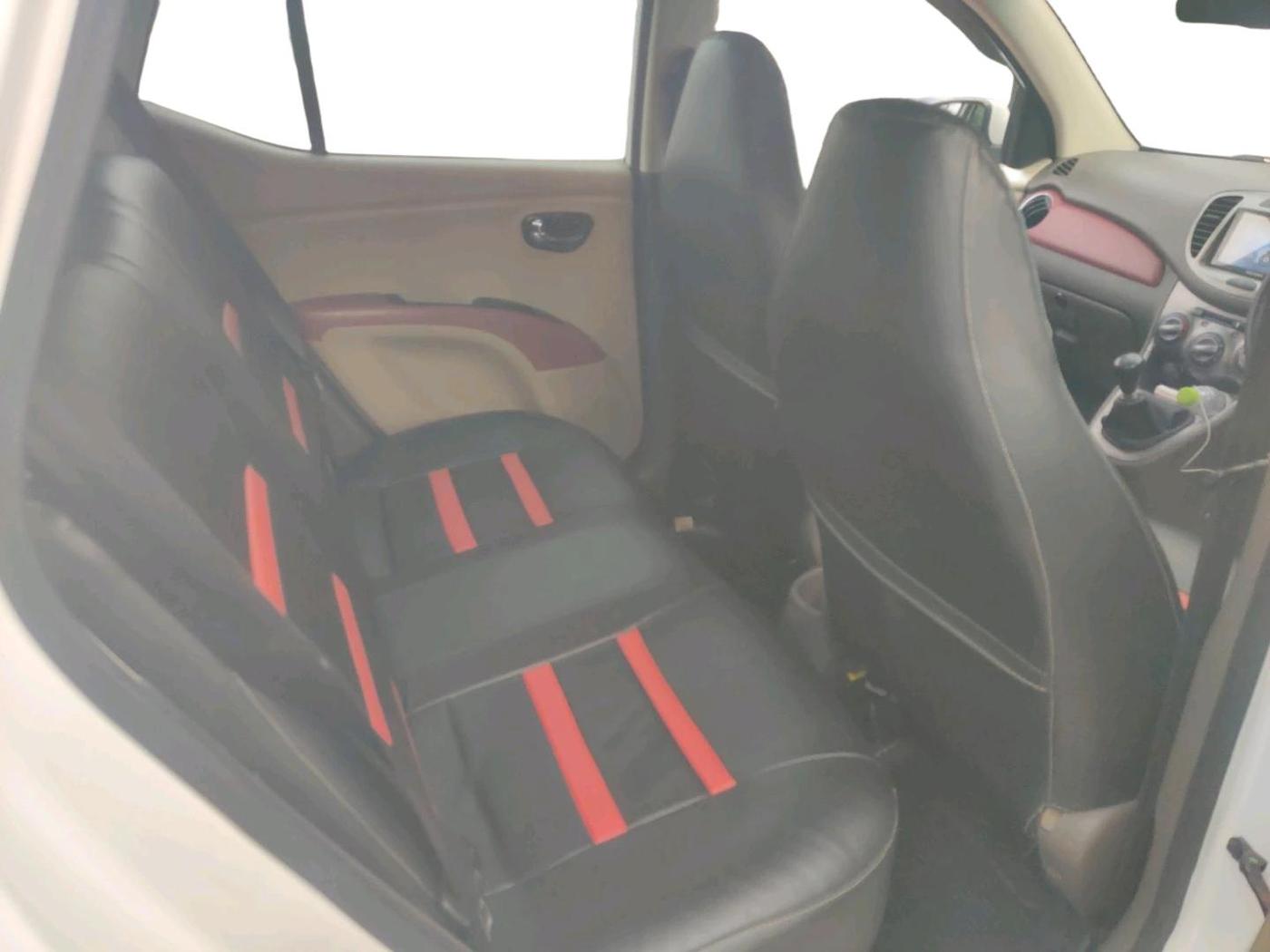 2013 Hyundai i10 MAGNA 1.2, Petrol, Manual, 72,747 km, interior