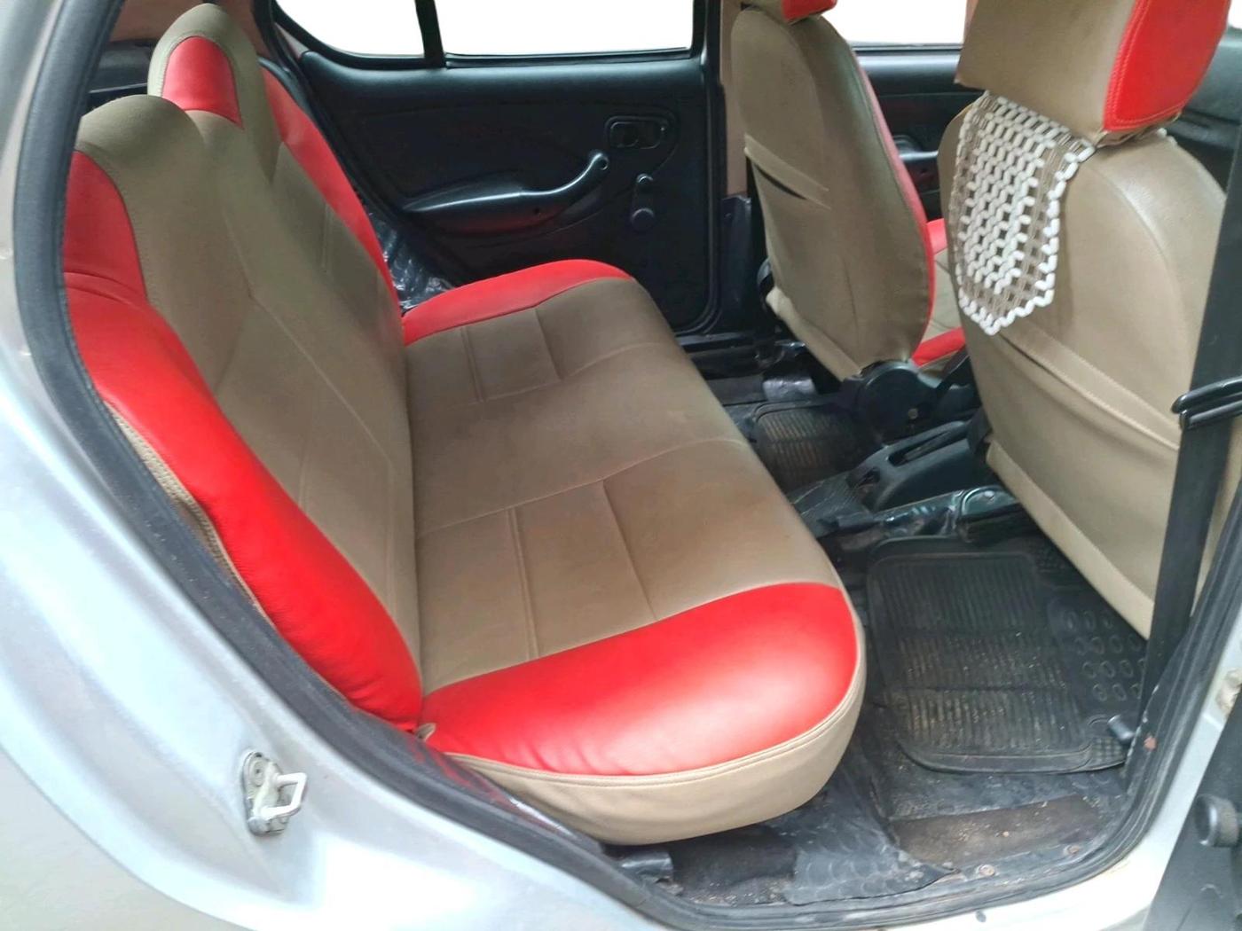 2013 Tata Indica V2 LS DIESEL, Diesel, Manual, 95,416 km, interior