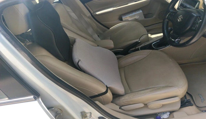 2018 Maruti Ciaz ALPHA  AT 1.5 SHVS PETROL, Petrol, Automatic, 1,14,671 km, interior