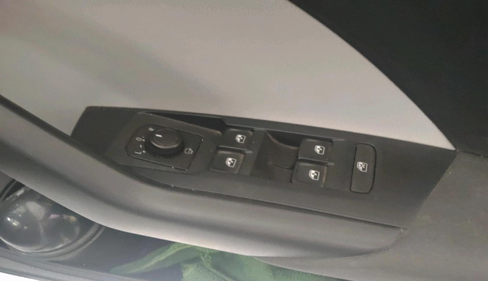 2021 Skoda KUSHAQ AMBITION 1.0L TSI AT, Petrol, Automatic, 97,515 km, interior