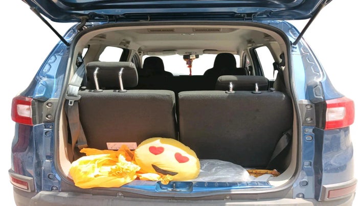 2022 Renault TRIBER RXZ AMT, Petrol, Automatic, 16,721 km, exterior