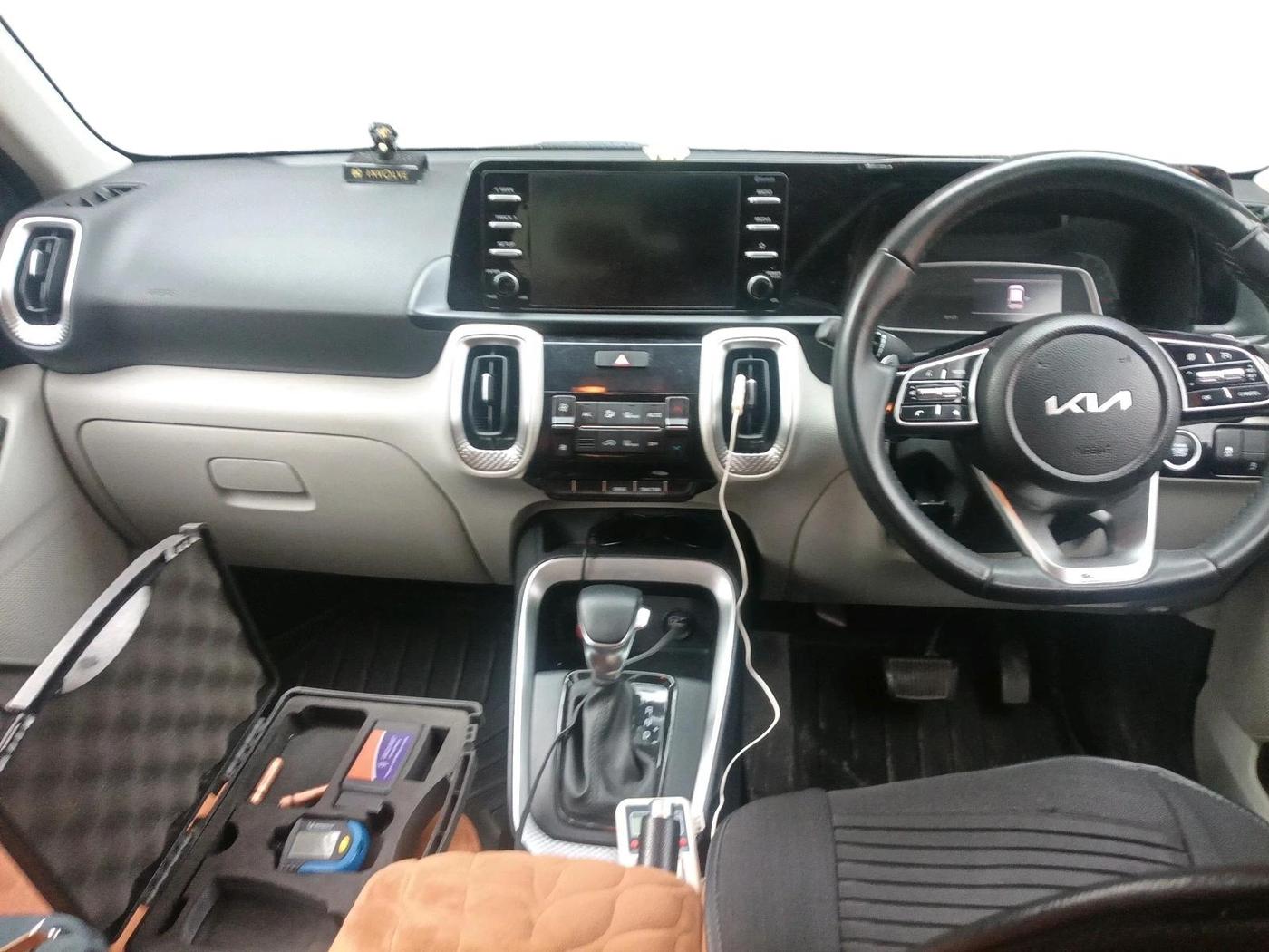 2023 KIA SONET HTX 1.5 AT, Diesel, Automatic, 44,378 km, interior