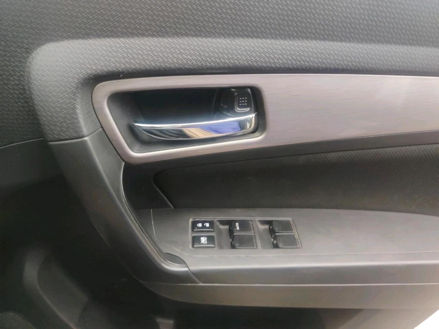 2016 Maruti Vitara Brezza ZDI PLUS, Diesel, Manual, 1,85,422 km, interior