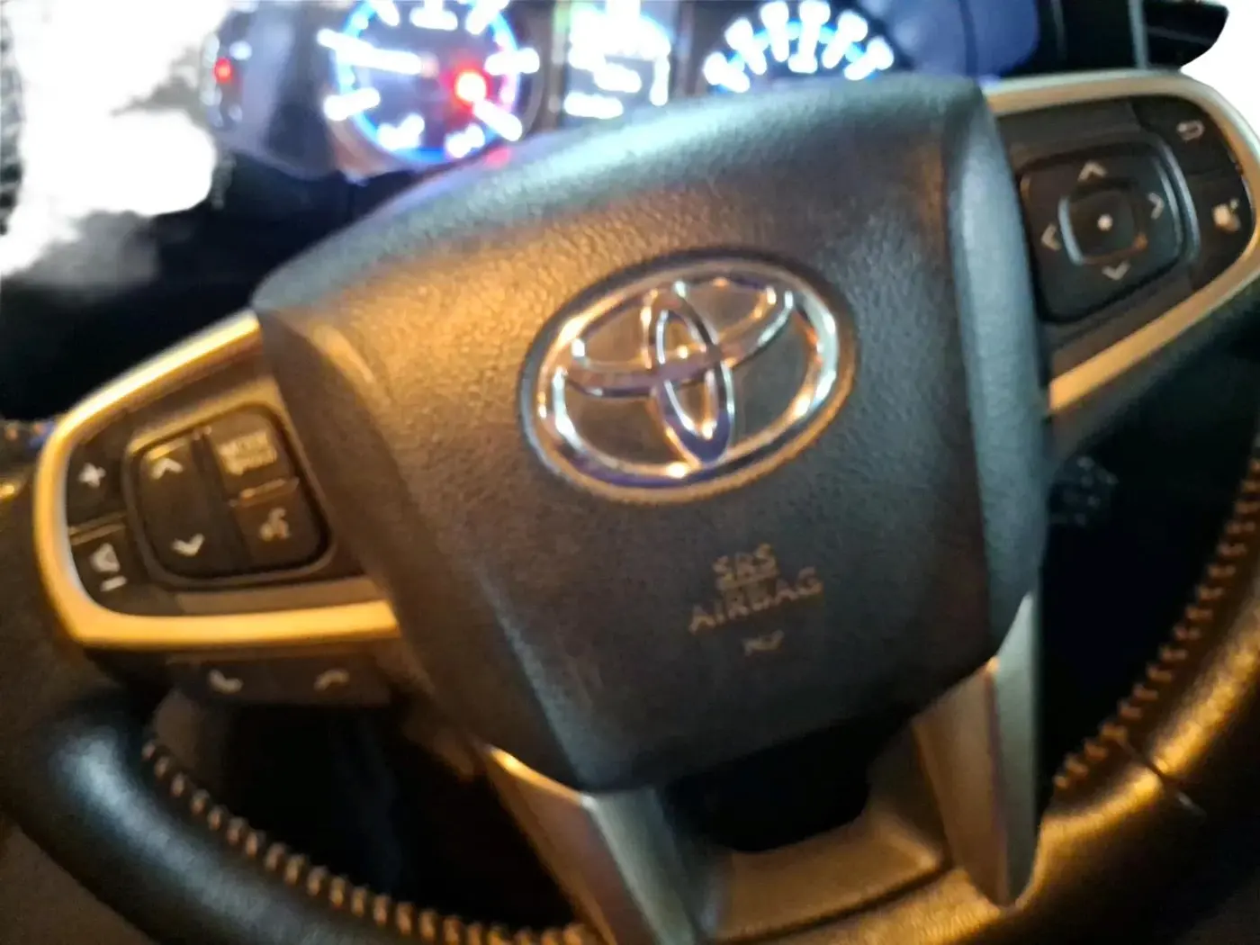 2019 Toyota Innova Crysta 2.8 ZX AT 7 STR, Diesel, Automatic, 1,02,161 km, interior