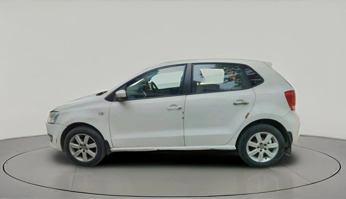 2011 Volkswagen Polo HIGHLINE 1.6L, Petrol, Manual, 1,22,372 km, exterior