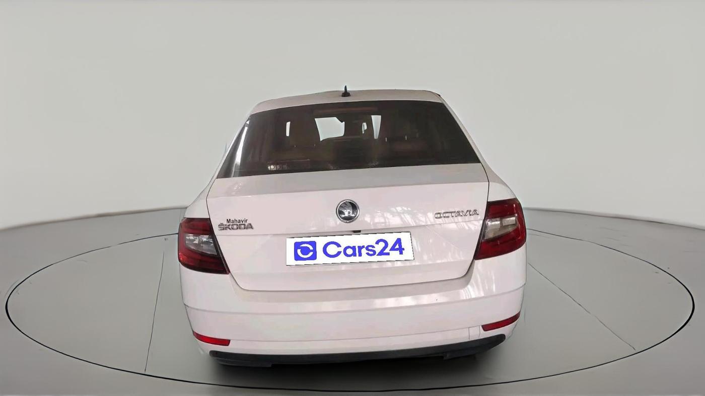 2017 Skoda Octavia 2.0 TDI L&K AT, Diesel, Automatic, 62,344 km, exterior