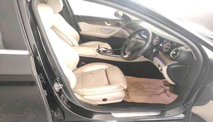 2017 Mercedes Benz E Class E 200 AVANTGARDE, Petrol, Automatic, 1,54,035 km, interior