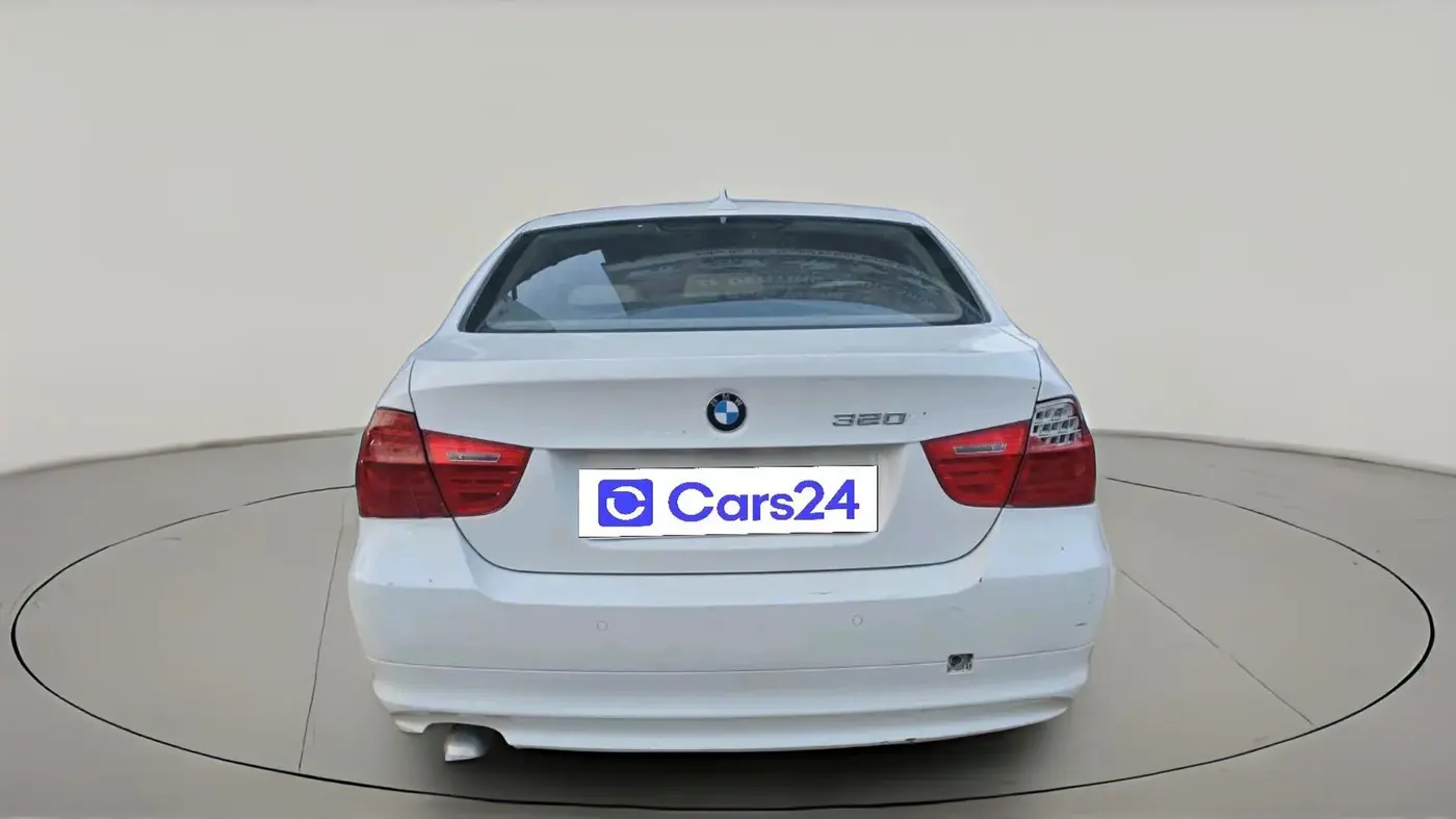 2010 BMW 3 Series 320d, Diesel, Automatic, 1,02,702 km, exterior