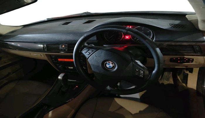 2010 BMW 3 Series 320d, Diesel, Automatic, 1,02,702 km, interior